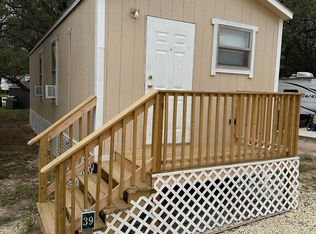 685 Englehart Rd, San Antonio, TX 78264