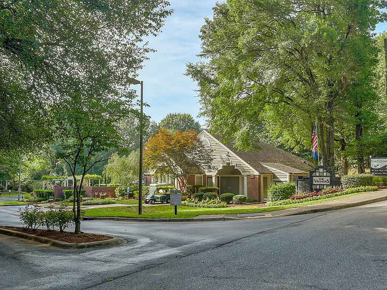 The Villages Apartments — Photo 9