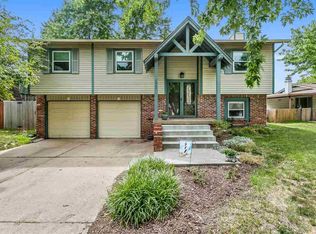 1311 N Sandplum Ln, Wichita, KS 67212