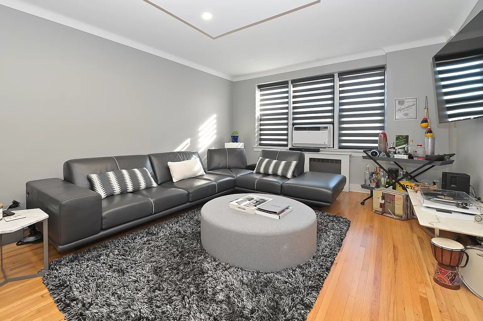 14350 Hoover Ave 403, Jamaica, NY 11435 Zillow