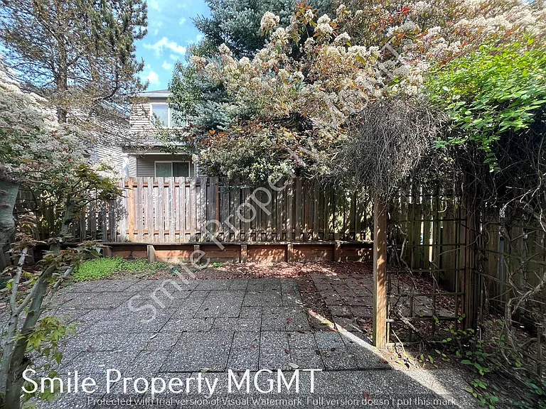 6578 NW Wenmarie Dr — Photo 16