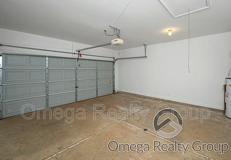 2161 Parsons Dr — Photo 37