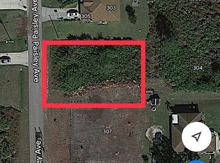 305 Paisley Ave, Lehigh Acres, FL 33974