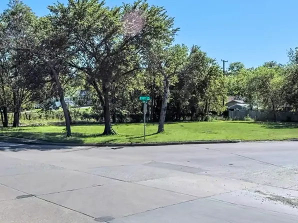 2601 Clinton Ave, Fort Worth, TX 76164