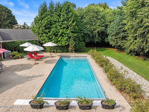 2nd image of 38 Winfield Drive