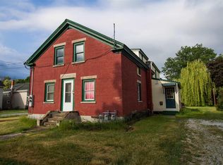 28 Greenwich St, Swanton, VT 05488