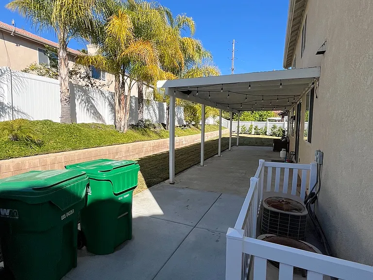 29896 Pinehurst Dr — Photo 21