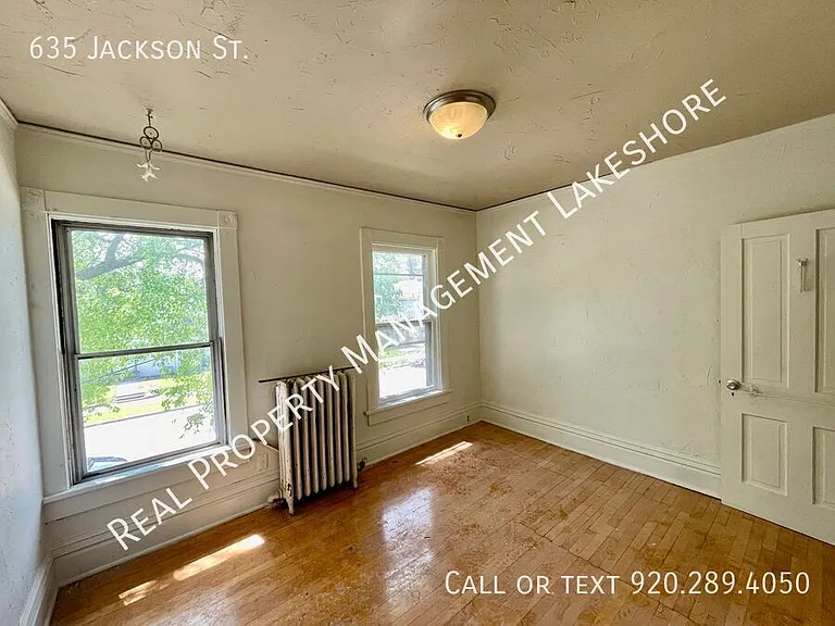 635 Jackson St — Photo 19
