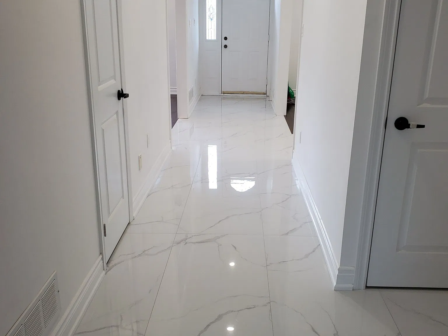 4 bed, $3,850 — Photo 3