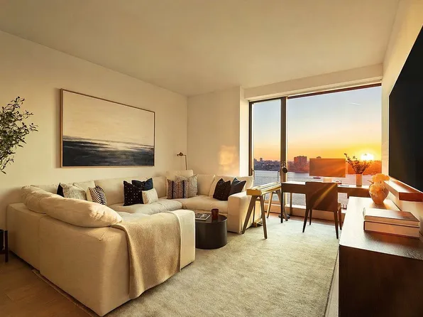 500 W 18th St #W18b, New York, NY 10011