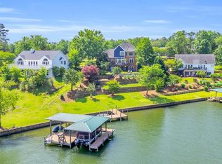 115 Egret Ln, Greenwood, SC 29649