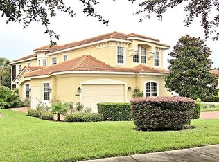 26211 Avenida Las Colinas, Howey In The Hills, FL 34737