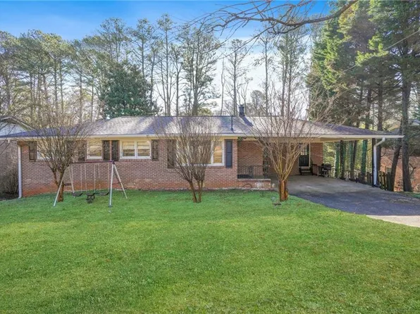 4183 Hideaway Dr, Tucker, GA 30084
