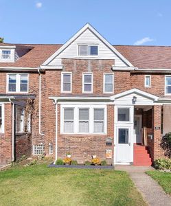 1063 Priestley Ave, Erie, PA, 16511