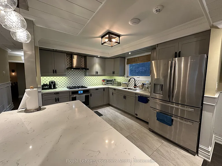 128 Orchard Dr — Photo 10