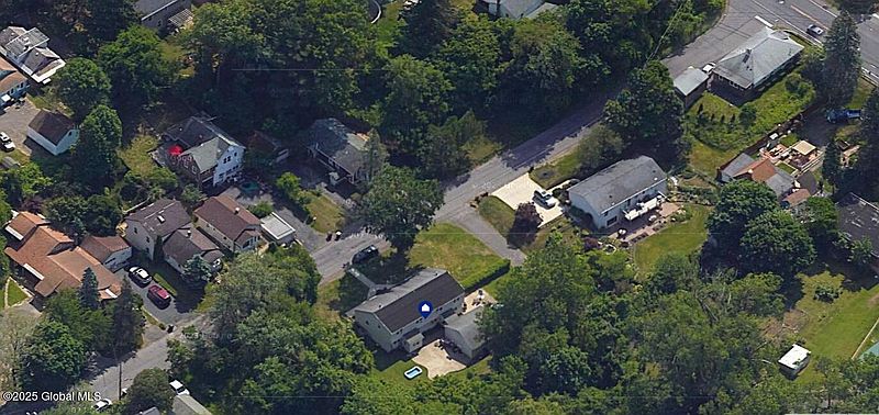 3rd image of 9 Brayton Street