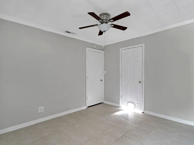 6104 Kelly Elliott Rd — Photo 20