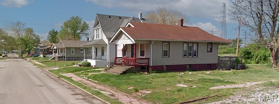 1st image of 711 N 22nd St