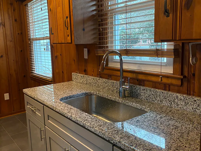 611 Delaware Ave #1 — Photo 5