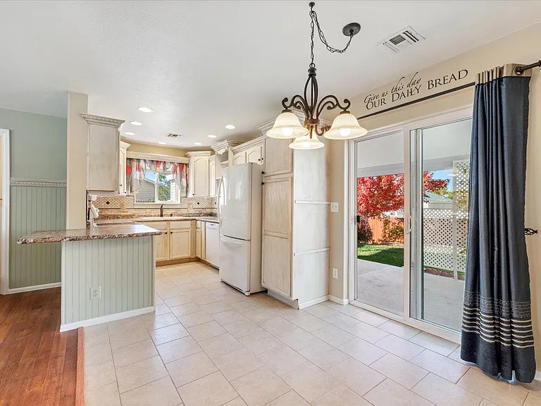 1545 Branding Iron Dr — Photo 6