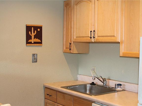 4th image of 99 Granite St APT 319