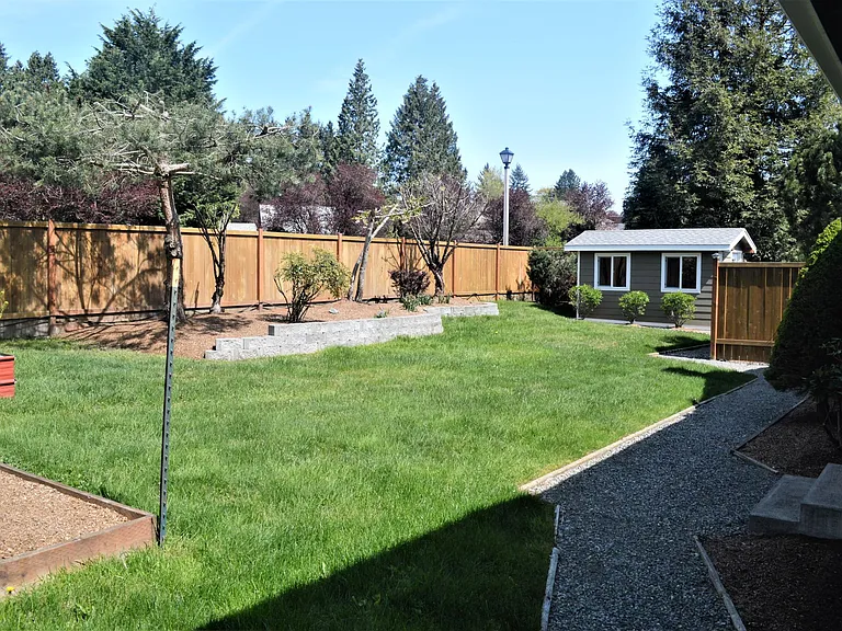 15327 111th Ave NE — Photo 25