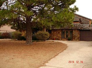 2524 W Olympic Dr, Yukon, OK 73099