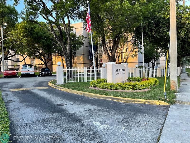 1st image of 7125 NW 186th St APT 207B