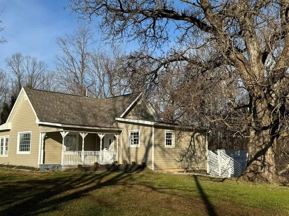 34956 Clay Bank Rd, Logan, OH 43138