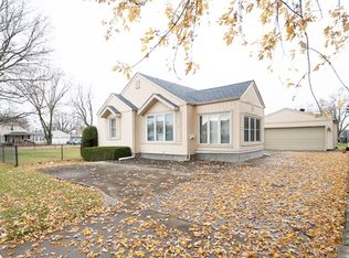 412 W 38th St, Anderson, IN 46013