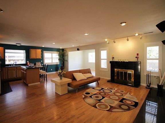 4th image of 6268 Royal Oak Ct