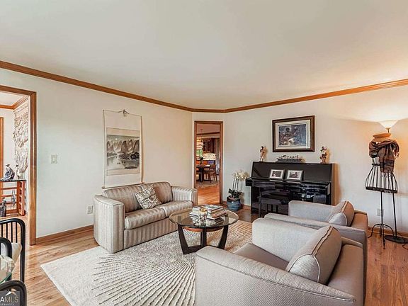 2nd image of 3778 Guilford Ct