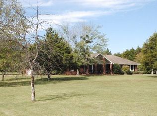 28919 Whispering Pines Ln, Poteau, OK 74953