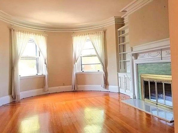 119 Park St APT 7