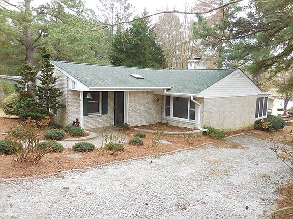 2nd image of 262 Lonsdale Dr