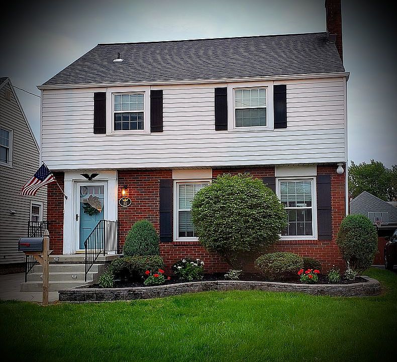 1st image of 80 Brookside Dr
