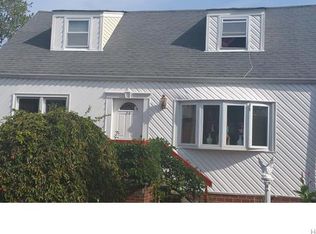 34 Stillwell Ave, Yonkers, NY 10704