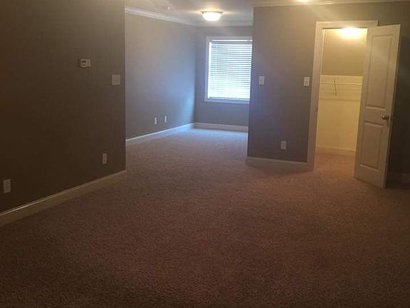 Upstairs Master Suite