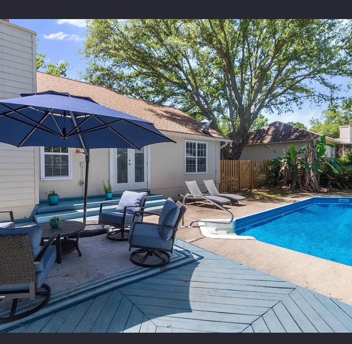 4 bed, 1913 sqft, $3,000 — Photo 2