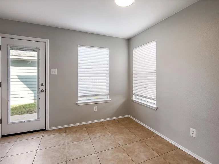 1715 Lost Maples Loop — Photo 13
