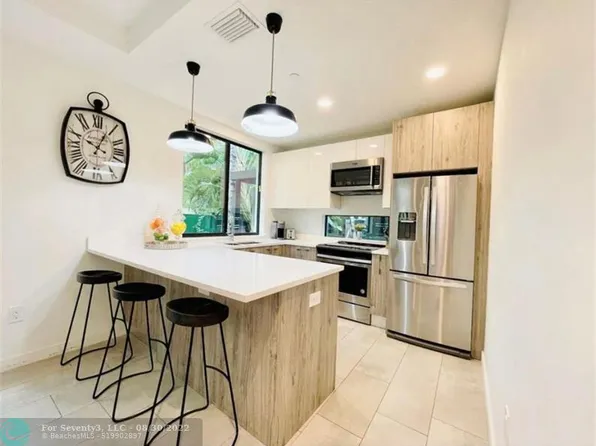 724 NE 15th Ave #1, Fort Lauderdale, FL 33304
