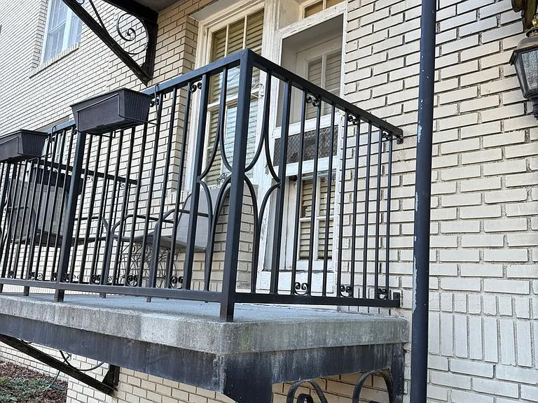 1013 N Elm St #A1 — Photo 18