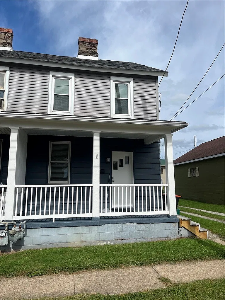 2 bed, $1,100 — Photo 1