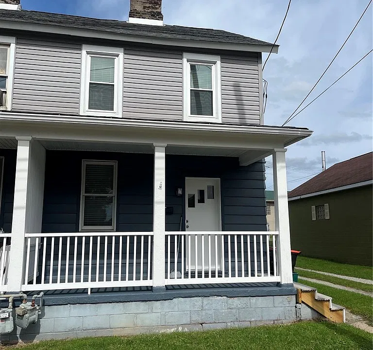 1-3 W Monroe St #1