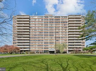 405 Barclay Towers, Cherry Hill, NJ 08034