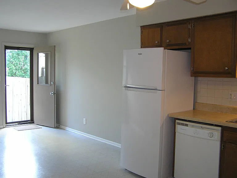 Kitchen: W 9'x L 20'6"= 174sq. ft Three of four