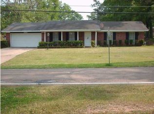 1323 McCluer Rd, Jackson, MS 39212