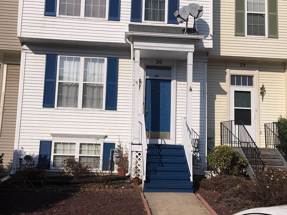1st image of 26 Denny Cir