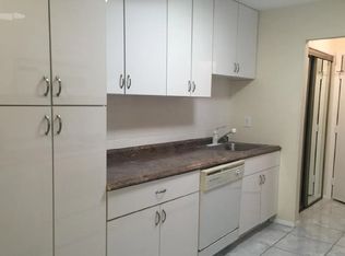 84 Amberly Dr UNIT J, Manalapan, NJ 07726