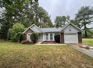 8821 Kishorn Ct, Charlotte, NC 28215
